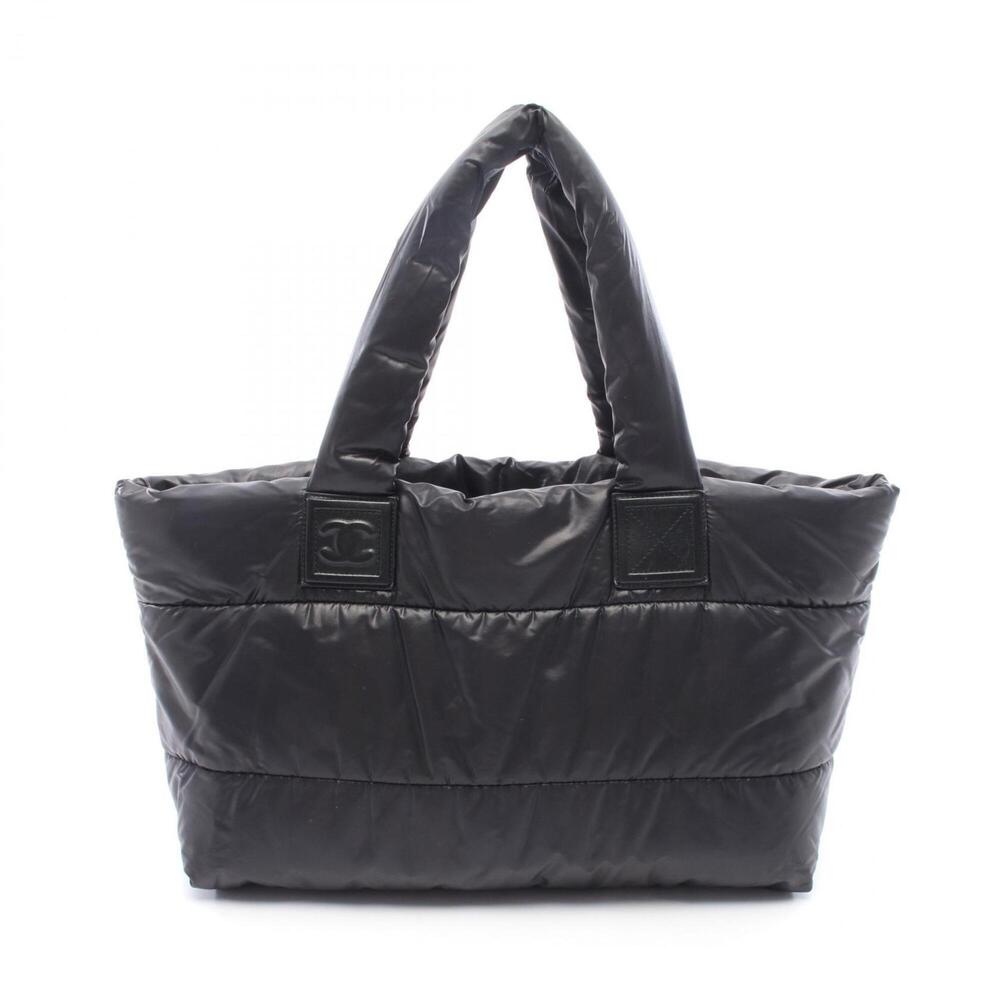 CHANEL Black Leather Tote Bag